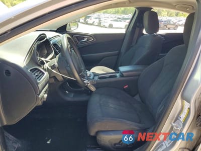 Zdjęcie 7 z 12 samochodu: 2015 CHRYSLER 200 LIMITED VIN:1C3CCCAB4FN702876 - miniatura