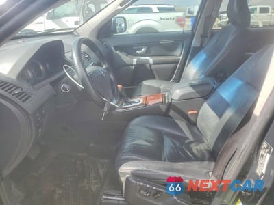 Zdjęcie 7 z 13 samochodu: 2014 VOLVO XC90 3.2 VIN:YV4952CZ6E1681116 - miniatura