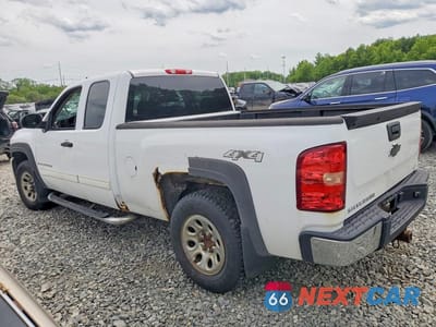 Drugie zdjęcie samochodu z przodu: 2009 CHEVROLET SILVERADO K1500 VIN:2GCEK19C791126425 - miniatura