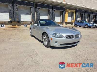 2005 BMW Z4 3.0 4USBT53585LU10307 - główne zdjęcie licytacji z USA - miniatura