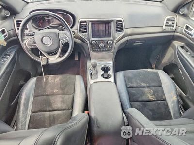 Zdjęcie 8 z 13 samochodu: 2018 JEEP GRAND CHEROKEE LAREDO VIN:1C4RJFAG8JC211921 - miniatura