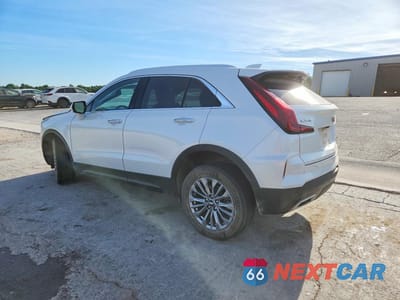 Drugie zdjęcie samochodu z przodu: 2024 CADILLAC XT4 PREMIUM LUXURY VIN:1GYFZCR43RF197581 - miniatura