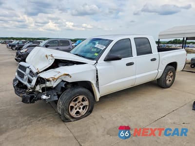 2006 DODGE DAKOTA QUAD 1D7HE28K16S686879 - główne zdjęcie licytacji z USA - miniatura