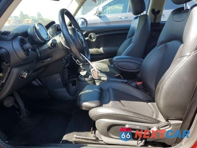 Zdjęcie 7 z 12 samochodu: 2016 MINI COOPER VIN:WMWXP5C59G3B76343 - miniatura