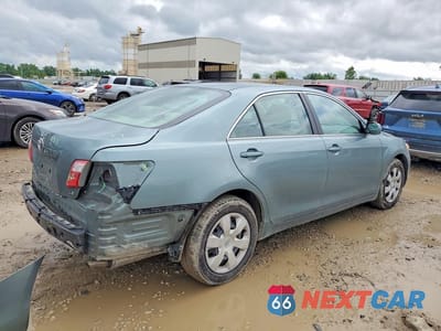 Trzecie zdjęcie samochodu z tyłu: 2007 TOYOTA CAMRY LE VIN:4T1BE46K97U725704 - miniatura