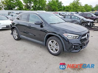 Czwarte zdjęcie samochodu z boku: 2021 MERCEDES-BENZ GLA 250 4MATIC VIN:W1N4N4HB9MJ162895 - miniatura