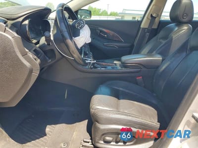 Zdjęcie 7 z 12 samochodu: 2016 BUICK LACROSSE VIN:1G4GB5G30GF223745 - miniatura