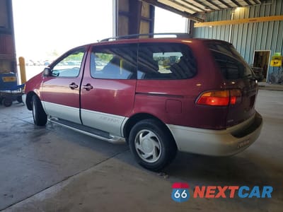Drugie zdjęcie samochodu z przodu: 1998 TOYOTA SIENNA XLE VIN:4T3ZF13C2WU005254 - miniatura