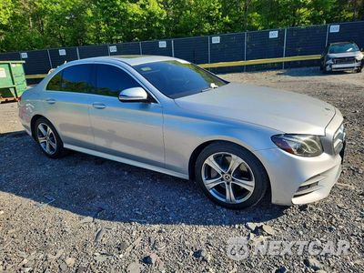 Czwarte zdjęcie samochodu z boku: 2020 MERCEDES-BENZ E 350 4MATIC VIN:WDDZF8EB1LA722970 - miniatura