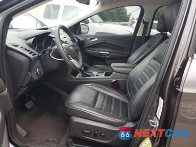 Zdjęcie 7 z 13 samochodu: 2017 FORD ESCAPE SE VIN:1FMCU9GD3HUE92358 - miniatura