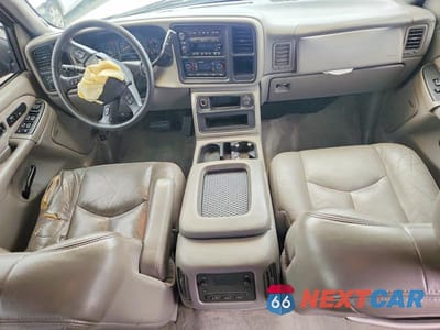 Zdjęcie 8 z 13 samochodu: 2003 GMC SIERRA C2500 HEAVY DUTY VIN:1GTHC23173F155799 - miniatura