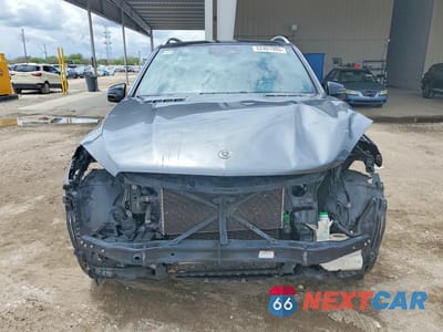 Piąte zdjęcie samochodu w środku: 2017 MERCEDES-BENZ GLE 43 AMG VIN:4JGDA6EB5HA980144 - miniatura