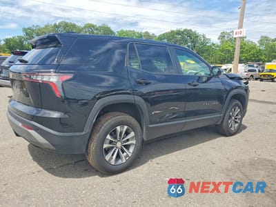 Trzecie zdjęcie samochodu z tyłu: 2026 CHEVROLET EQUINOX LT VIN:3GNAXHEG4TL355675 - miniatura
