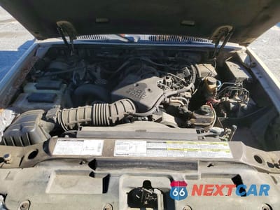 Zdjęcie 11 z 12 samochodu: 2002 FORD EXPLORER SPORT TRAC VIN:1FMZU67E22UC51805 - miniatura