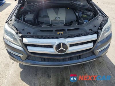 Zdjęcie 12 z 13 samochodu: 2013 MERCEDES-BENZ GL 350 BLUETEC VIN:4JGDF2EE7DA211515 - miniatura