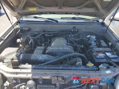 Zdjęcie 12 z 13 samochodu: 2004 TOYOTA SEQUOIA SR5 VIN:5TDZT34A84S233985 - miniatura