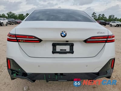 Zdjęcie 6 z 12 samochodu: 2026 BMW 530 I VIN:WBA43FJ08TCV32932 - miniatura