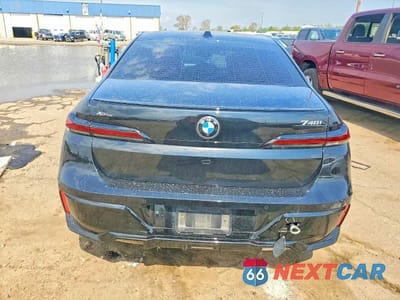 Zdjęcie 6 z 12 samochodu: 2024 BMW 740 XI VIN:WBA33EH05RCS46007 - miniatura