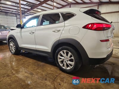 Drugie zdjęcie samochodu z przodu: 2019 HYUNDAI TUCSON VALUE VIN:KM8J3CA40KU930390 - miniatura