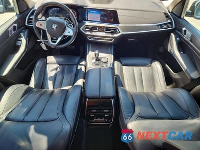 Zdjęcie 8 z 13 samochodu: 2020 BMW X7 XDRIVE40I VIN:5UXCW2C08L9B58977 - miniatura