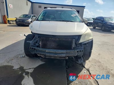 Piąte zdjęcie samochodu w środku: 2015 CHEVROLET TRAVERSE LT VIN:1GNKRGKD8FJ247820 - miniatura