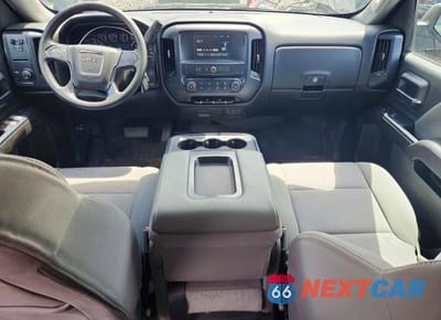 Zdjęcie 8 z 12 samochodu: 2018 GMC SIERRA K1500 VIN:3GTU2LEC4JG203812 - miniatura