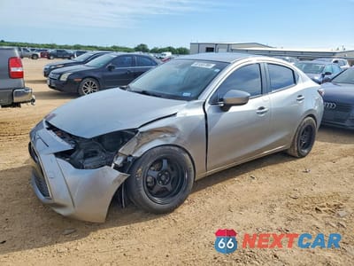2016 SCION IA BASE 3MYDLBZV8GY104448 - główne zdjęcie licytacji z USA - miniatura