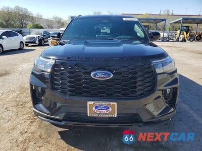 Piąte zdjęcie samochodu w środku: 2025 FORD EXPLORER ST-LINE VIN:1FMUK7KH2SGC47453 - miniatura