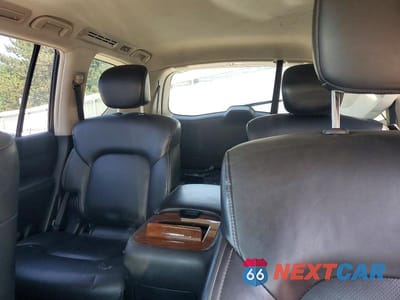 Zdjęcie 10 z 13 samochodu: 2019 INFINITI QX80 LUXE VIN:JN8AZ2NE7K9230180 - miniatura