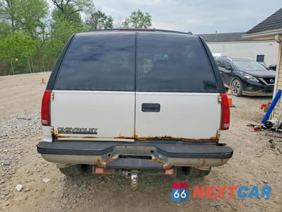Zdjęcie 6 z 13 samochodu: 1995 CHEVROLET TAHOE K1500 VIN:3GNEK18K5SG101231 - miniatura