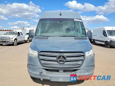 Zdjęcie 9 z 10 samochodu: 2019 MERCEDES BENZ SPRINTER 2500 DELIVERY VAN VIN:WD4PF1CD7KP137051 - miniatura