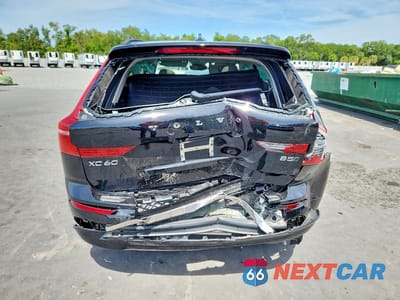 Zdjęcie 6 z 13 samochodu: 2023 VOLVO XC60 CORE VIN:YV4L12RV6P1369323 - miniatura