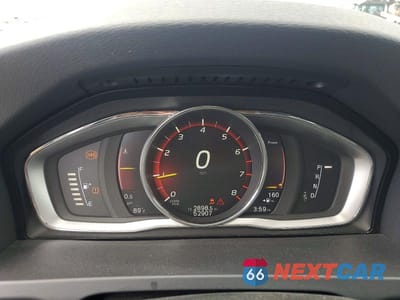 Zdjęcie 9 z 13 samochodu: 2017 VOLVO S60 DYNAMIC VIN:YV140MTL2H2431786 - miniatura