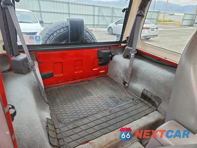 Zdjęcie 10 z 12 samochodu: 1997 JEEP WRANGLER / TJ SE VIN:1J4FY29P2VP471316 - miniatura