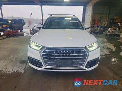 Piąte zdjęcie samochodu w środku: 2018 AUDI Q5 PREMIUM PLUS VIN:WA1BNAFY1J2133296 - miniatura
