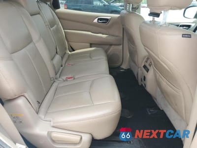 Zdjęcie 11 z 14 samochodu: 2016 NISSAN PATHFINDER SL VIN:5N1AR2MN5GC621881 - miniatura