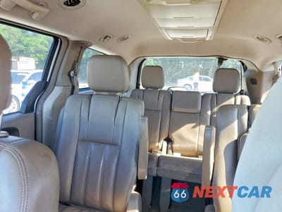 Zdjęcie 10 z 13 samochodu: 2012 CHRYSLER TOWN & COUNTRY TOURING VIN:2C4RC1BG6CR330668 - miniatura