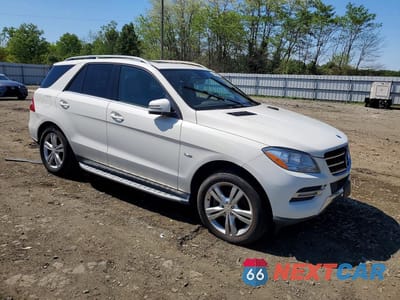 Czwarte zdjęcie samochodu z boku: 2012 MERCEDES-BENZ ML 350 4MATIC VIN:4JGDA5HB7CA027689 - miniatura