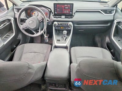 Zdjęcie 8 z 13 samochodu: 2020 TOYOTA RAV4 XLE VIN:2T3P1RFV1LW106699 - miniatura