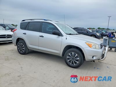 Czwarte zdjęcie samochodu z boku: 2008 TOYOTA RAV4 BASE VIN:JTMZD33V686069580 - miniatura