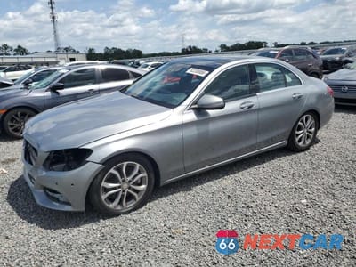 2016 MERCEDES-BENZ C 300 4MATIC 55SWF4KB2GU104045 - główne zdjęcie licytacji z USA - miniatura