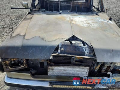 Zdjęcie 11 z 11 samochodu: 1990 FORD F250 VIN:1FTHF26H3LPA76673 - miniatura