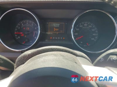 Zdjęcie 9 z 12 samochodu: 2016 FORD MUSTANG VIN:1FATP8EM1G5334754 - miniatura