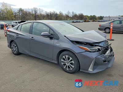Czwarte zdjęcie samochodu z boku: 2020 TOYOTA PRIUS PRIME LE VIN:JTDKARFP6L3124033 - miniatura