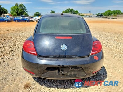 Zdjęcie 6 z 12 samochodu: 2012 VOLKSWAGEN BEETLE VIN:3VWJP7AT2CM629646 - miniatura