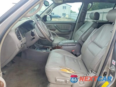 Zdjęcie 7 z 13 samochodu: 2004 TOYOTA SEQUOIA LIMITED VIN:5TDZT38A94S231186 - miniatura