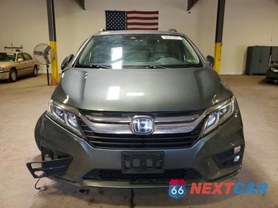 Piąte zdjęcie samochodu w środku: 2019 HONDA ODYSSEY EXL VIN:5FNRL6H70KB068645 - miniatura