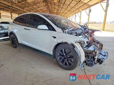 Czwarte zdjęcie samochodu z boku: 2024 TESLA MODEL X VIN:7SAXCAE56RF435431 - miniatura