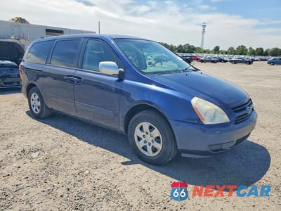 Czwarte zdjęcie samochodu z boku: 2006 KIA SEDONA LX VIN:KNDMB233X66053470 - miniatura