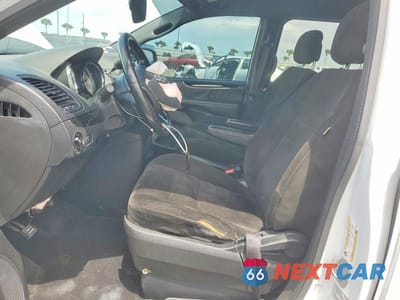 Zdjęcie 7 z 14 samochodu: 2015 DODGE GRAND CARAVAN SE VIN:2C4RDGBG6FR704748 - miniatura